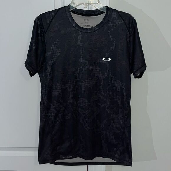 Oakley Eyewear Camo Camouflage Compression Work out Sportwear Base Layer Shirt M - Picture 1 of 7